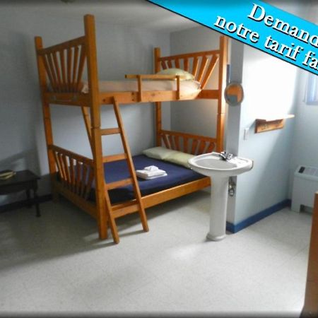 Auberge De Douglastown 가스페 외부 사진