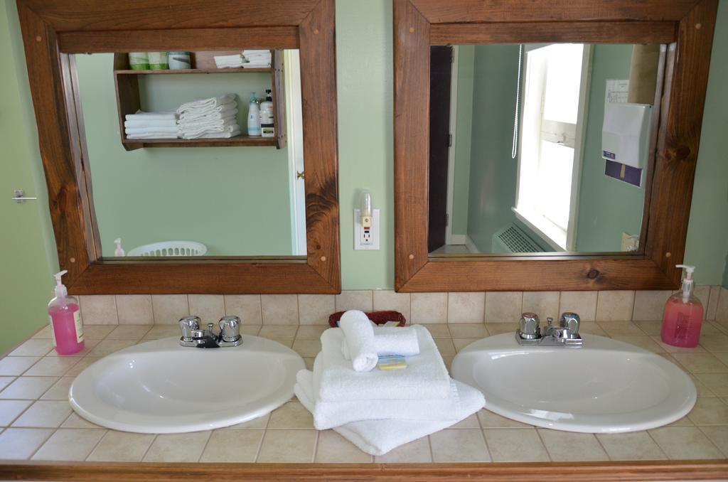 Auberge De Douglastown 가스페 외부 사진