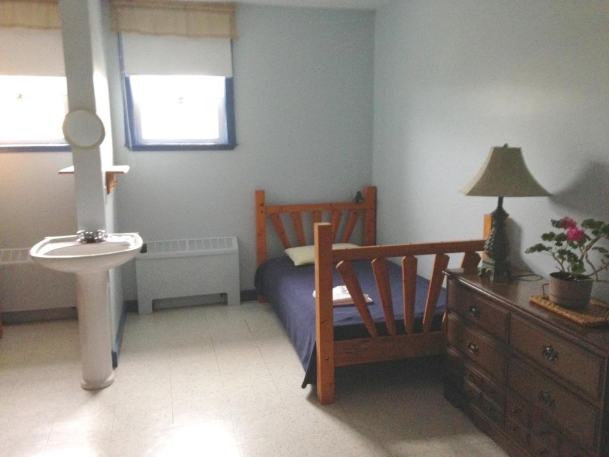 Auberge De Douglastown 가스페 외부 사진